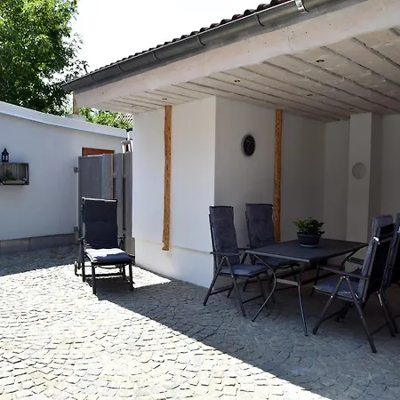 Holiday home Mit Sauna & Spa, Huttenrode